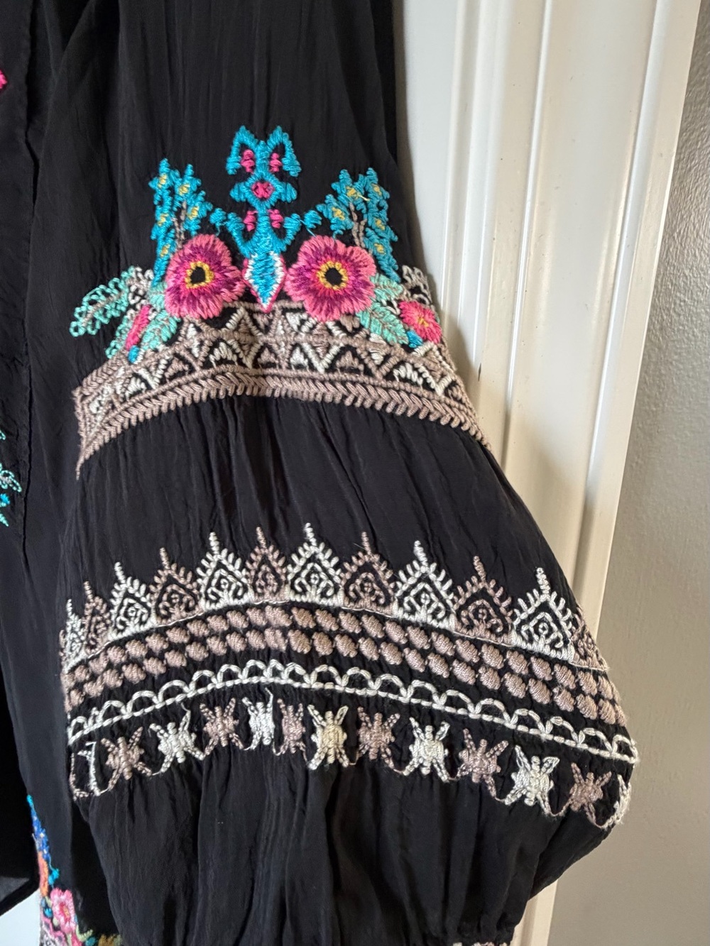 Johnny Was Black Embroidered Floral Peasant Blouse - Picture 4 of 6